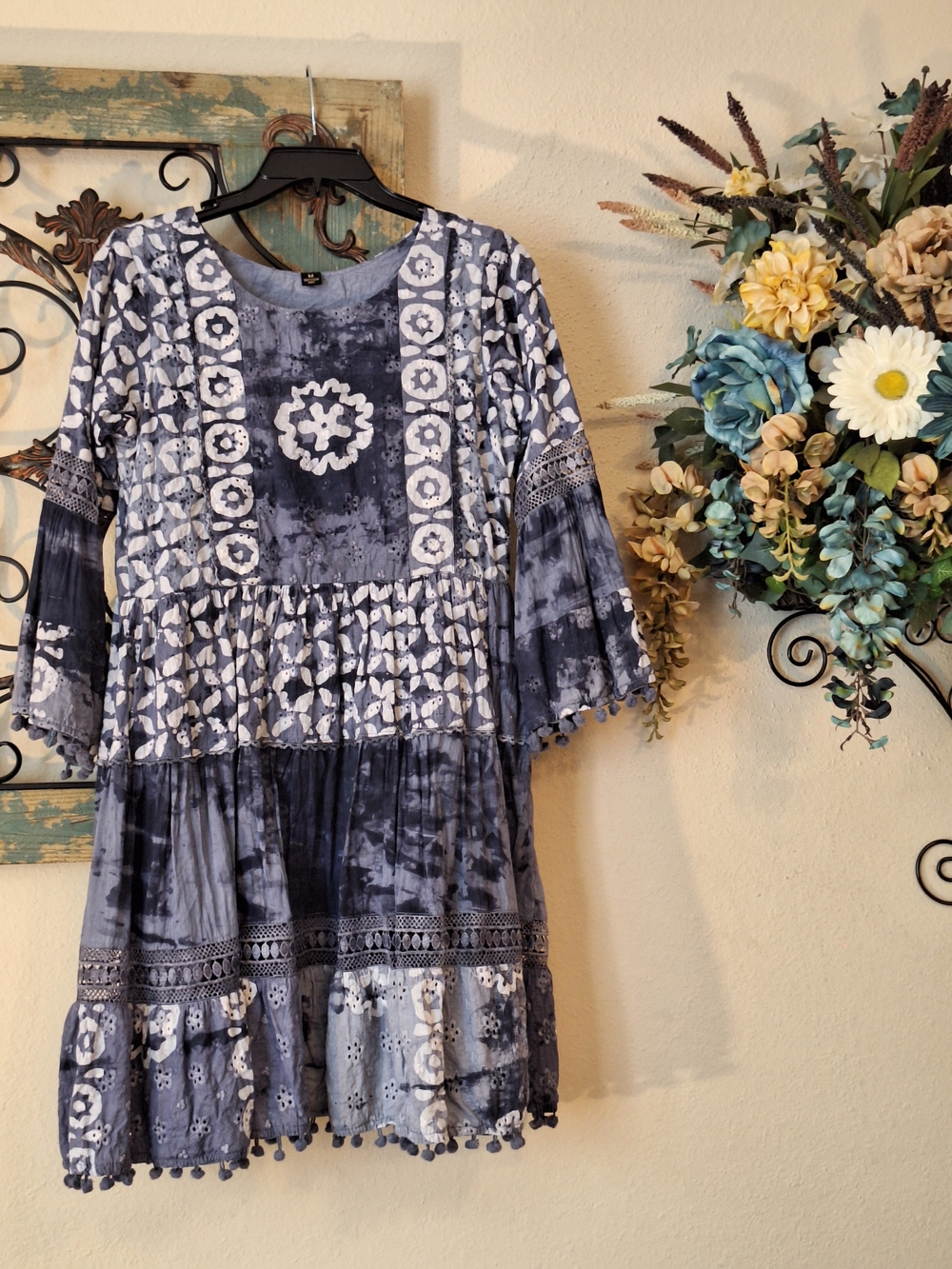 Indigo Tie-Dye Midi Dress with Lace Trim. Size Medium Dry Clean Only